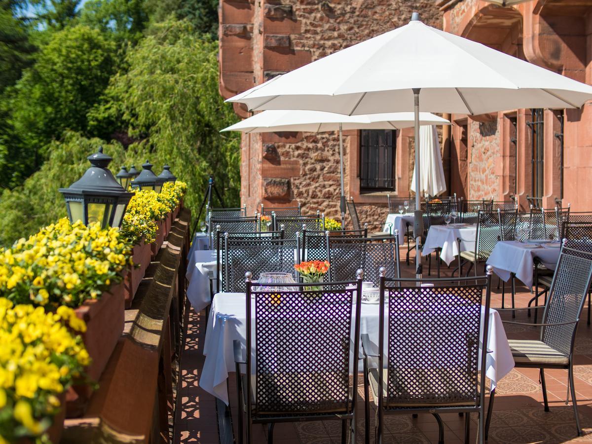 Gastehaus Schloss Saareck Mettlach Buitenkant foto