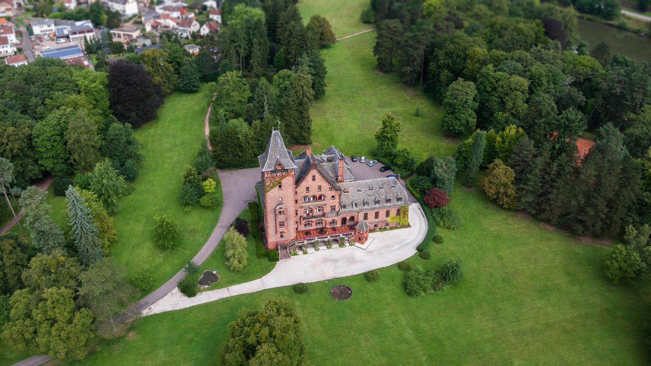 Gastehaus Schloss Saareck Mettlach Buitenkant foto